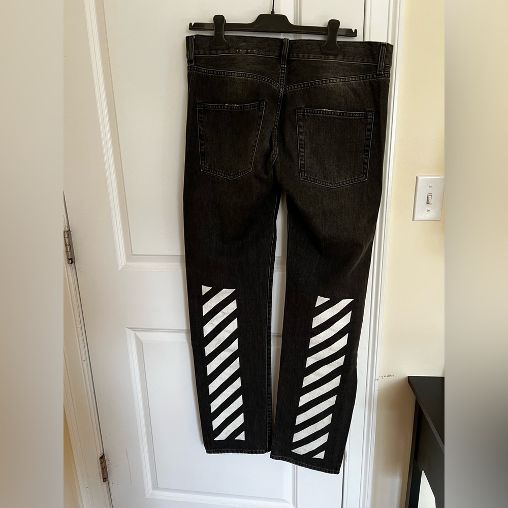 Off white denim jeans